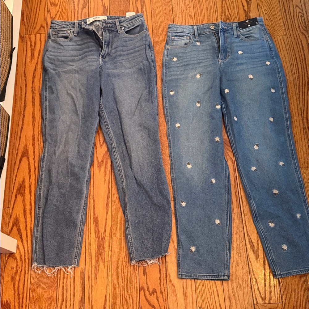 Hollister Light Blue Denim High Rise Mom Jeans 5R W27/L27